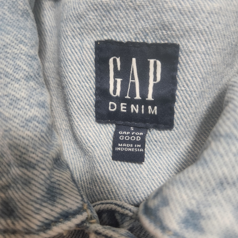 Gap Distressed Denim Jean Vest with Patches small - Picture 3 of 9